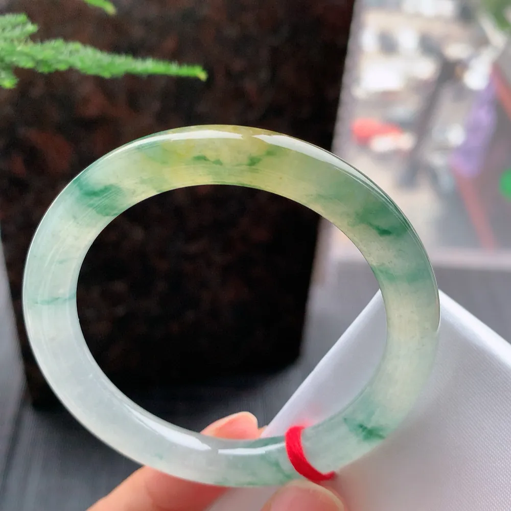 圆条高冰黄翡飘花 无瑕 尺寸:51.1/8.5/8.1 种色俱佳