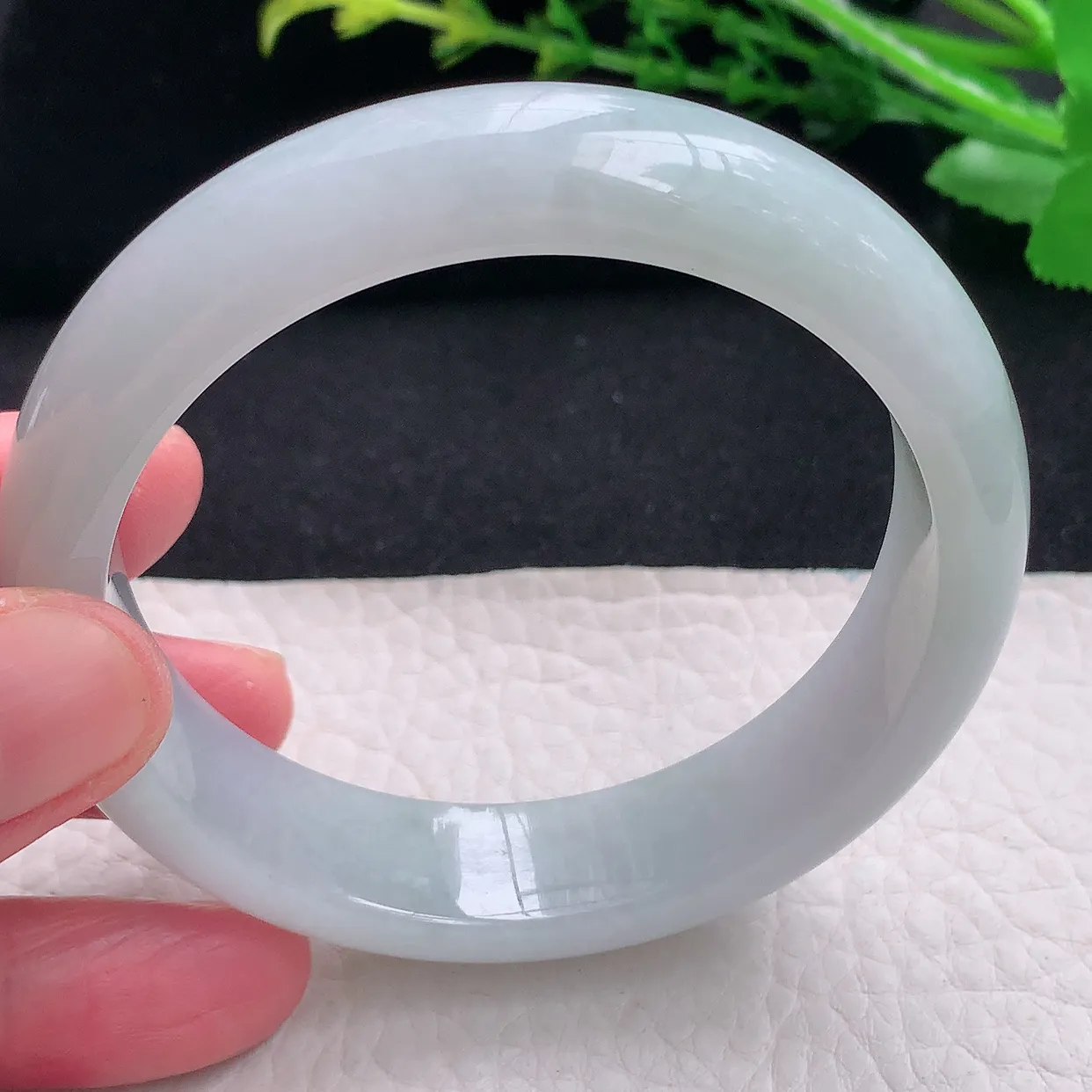 js自然光58*14.3*7.8平安镯 天然缅甸翡翠a货清新宽边珠宝玉手镯 玉手环