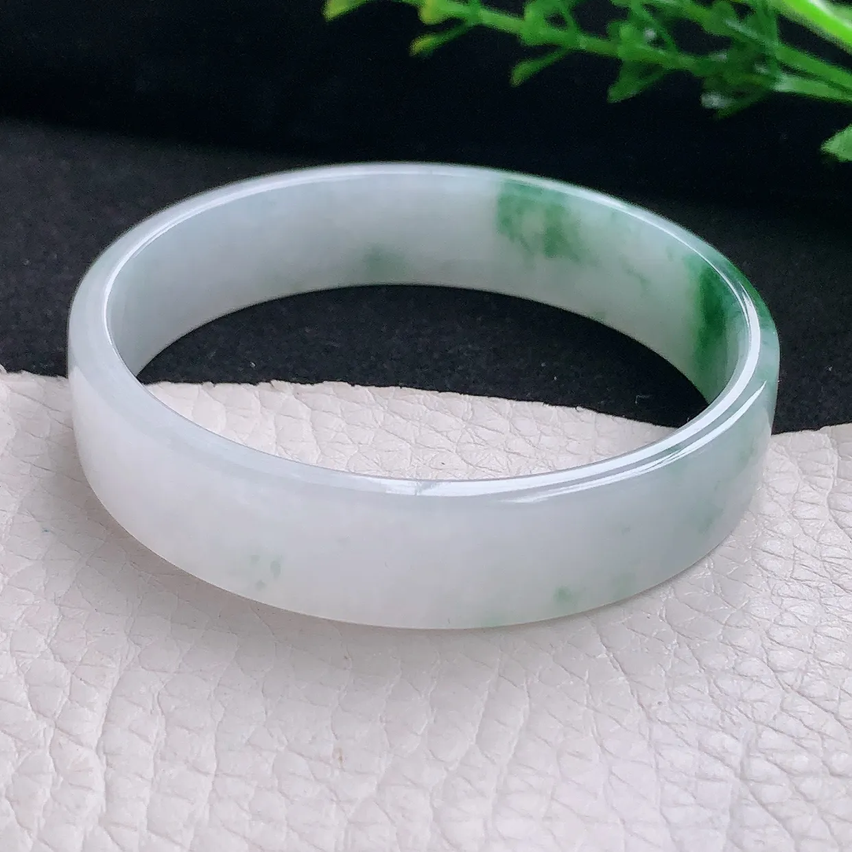 ss小圈口52.5*12*3.8宽扁镯 天然缅甸翡翠a货飘花秀气宽边珠宝玉手镯