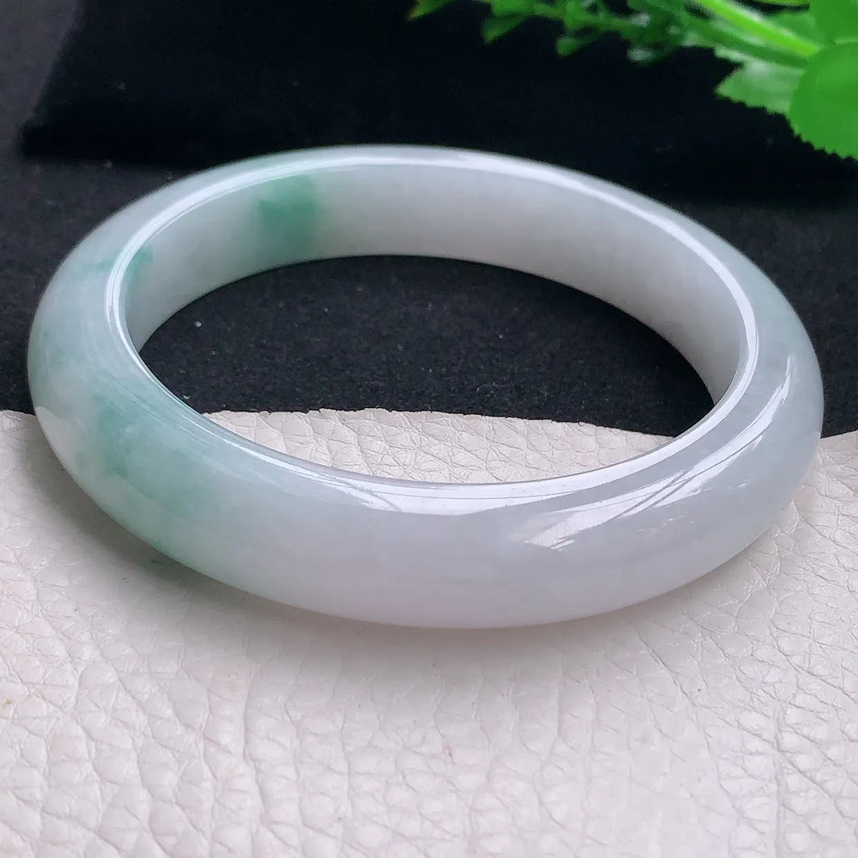 ss大圈口62*.5*12.5*9.5平安镯 天然缅甸翡翠a货飘花厚装宽边珠宝玉手镯