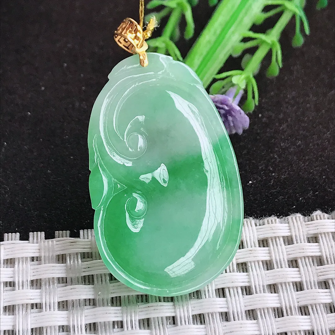 自然光38/24.3/5.7老坑18k金镶嵌飘阳绿如意吊坠翡翠玉坠挂件