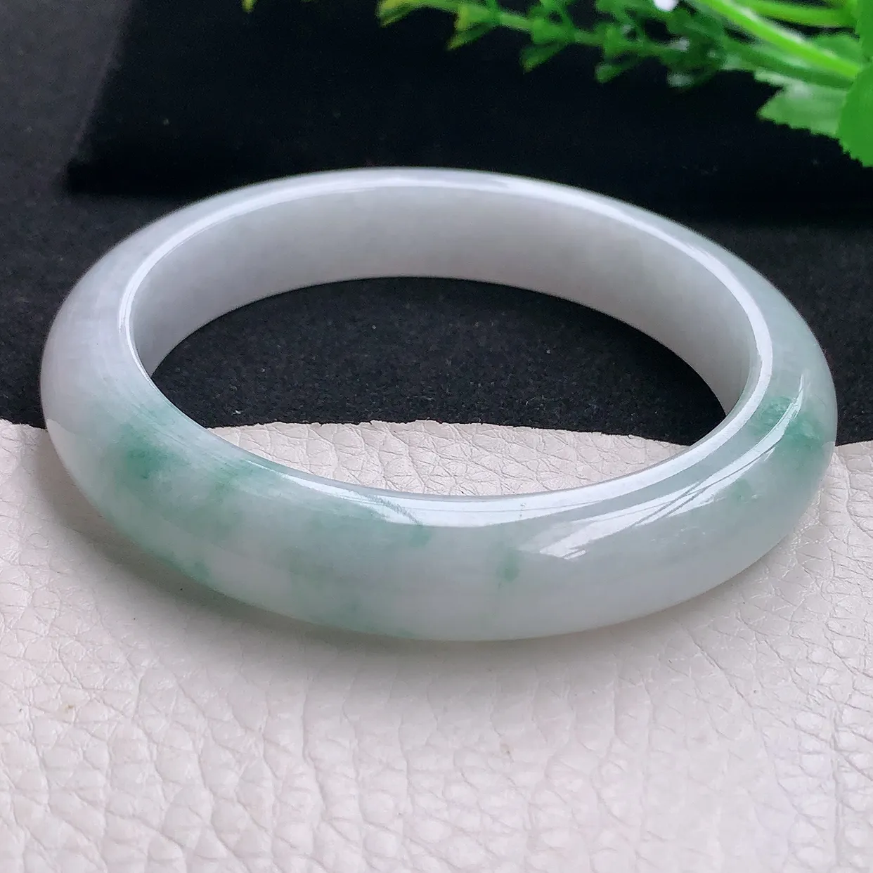 ss大圈口62*.5*12.5*9.5平安镯 天然缅甸翡翠a货飘花厚装宽边珠宝玉手镯