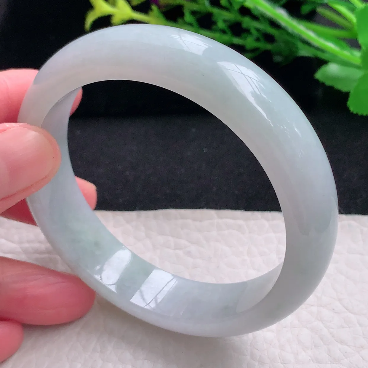 js自然光58*14.3*7.8平安镯 天然缅甸翡翠a货清新宽边珠宝玉手镯 玉手环