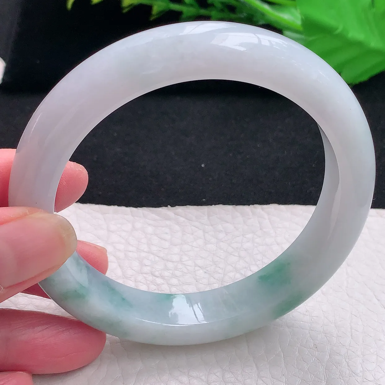 ss大圈口62*.5*12.5*9.5平安镯 天然缅甸翡翠a货飘花厚装宽边珠宝玉手镯