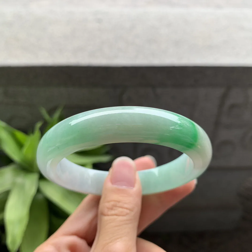 圈口 56.8-12.2-8.5【飘绿正圈手镯】正圈56 57可戴