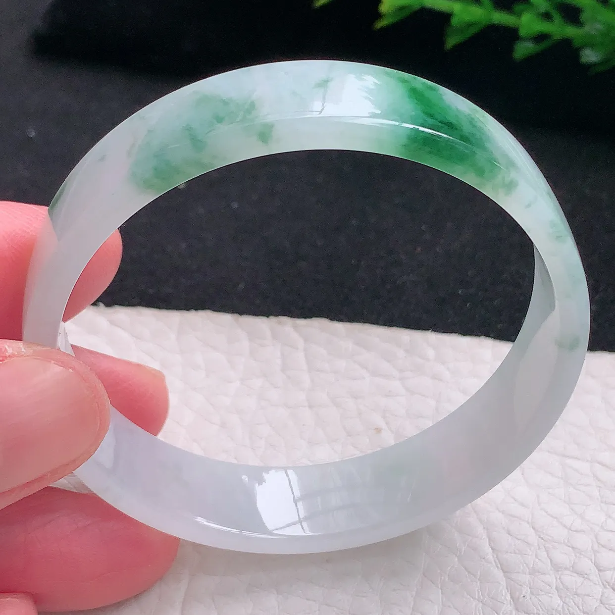 ss小圈口52.5*12*3.8宽扁镯 天然缅甸翡翠a货飘花秀气宽边珠宝玉手镯