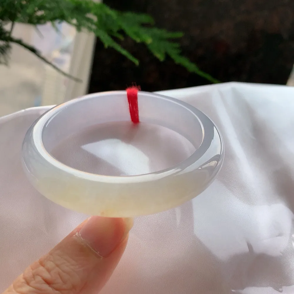 正圈高冰黄翡 无瑕 尺寸:52.7/12.1/7.9 种色俱佳