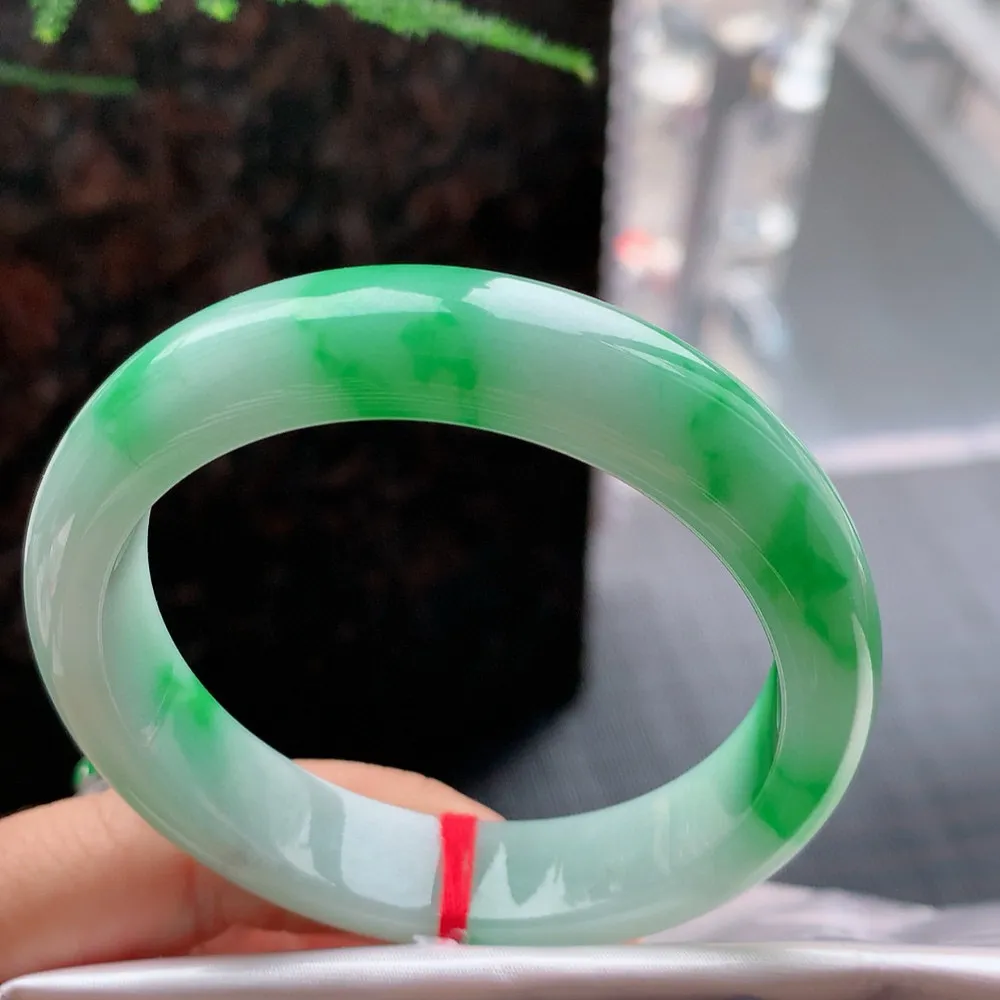 正圈白底青阳绿 无瑕 尺寸:53.7/12.9/7.9 色阳🥰🥰