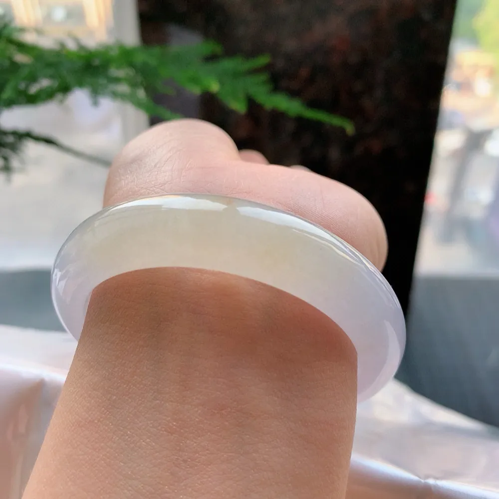 正圈高冰黄翡 无瑕 尺寸:52.7/12.1/7.9 种色俱佳