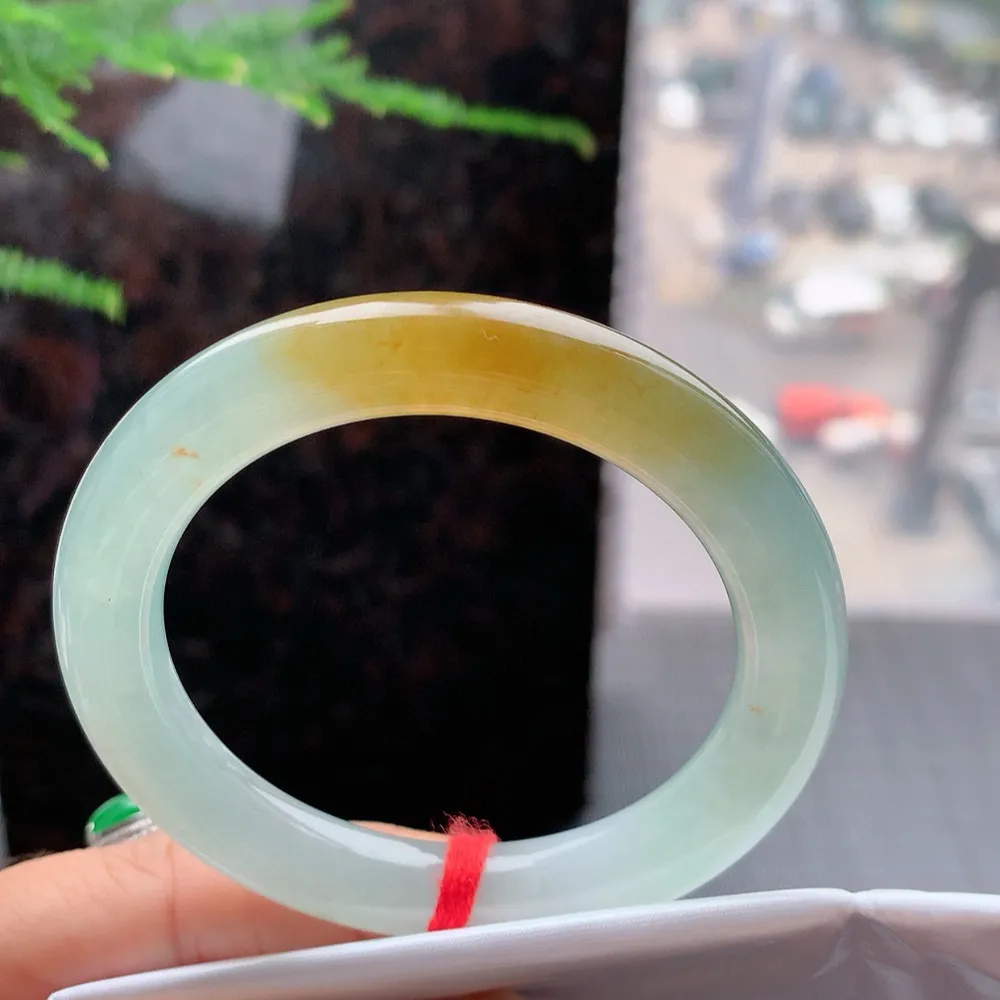 圆条高冰黄翡 无瑕 尺寸:51.1/9.4 种色俱佳