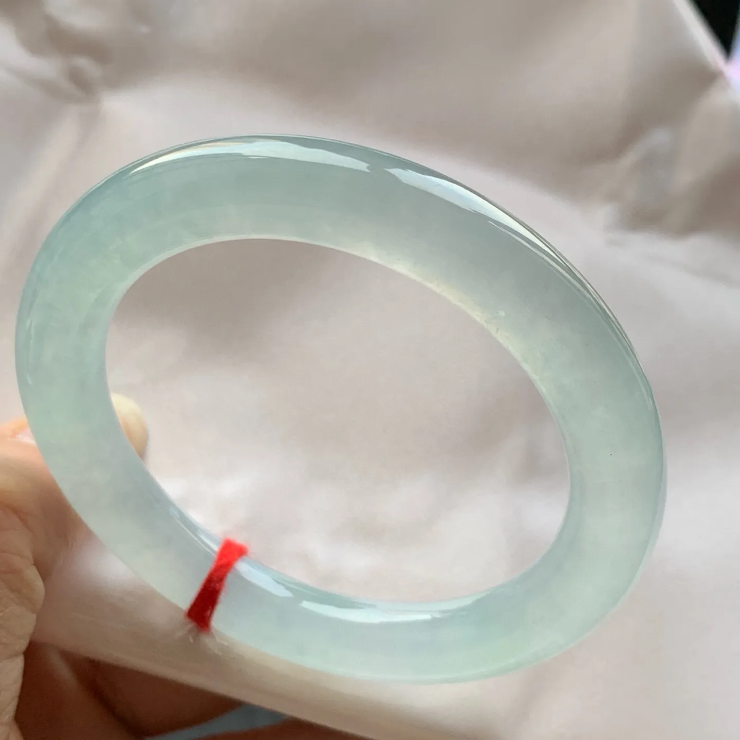 圆条冰玻绿 无瑕 尺寸:51.8/9.1 星光闪闪