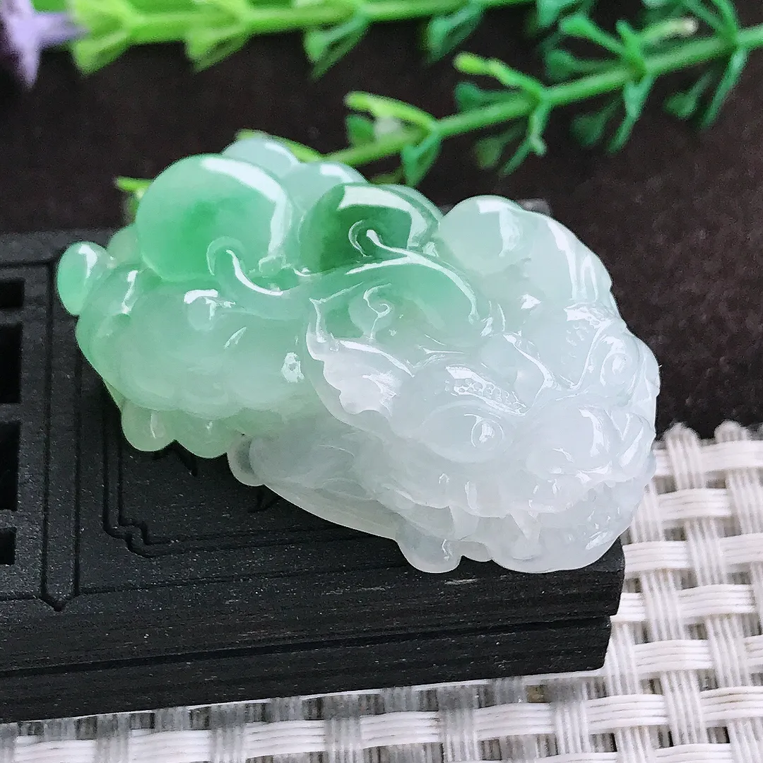 自然光43/25/14老坑冰胶水灵飘阳绿招财貔貅吊坠翡翠玉坠挂件