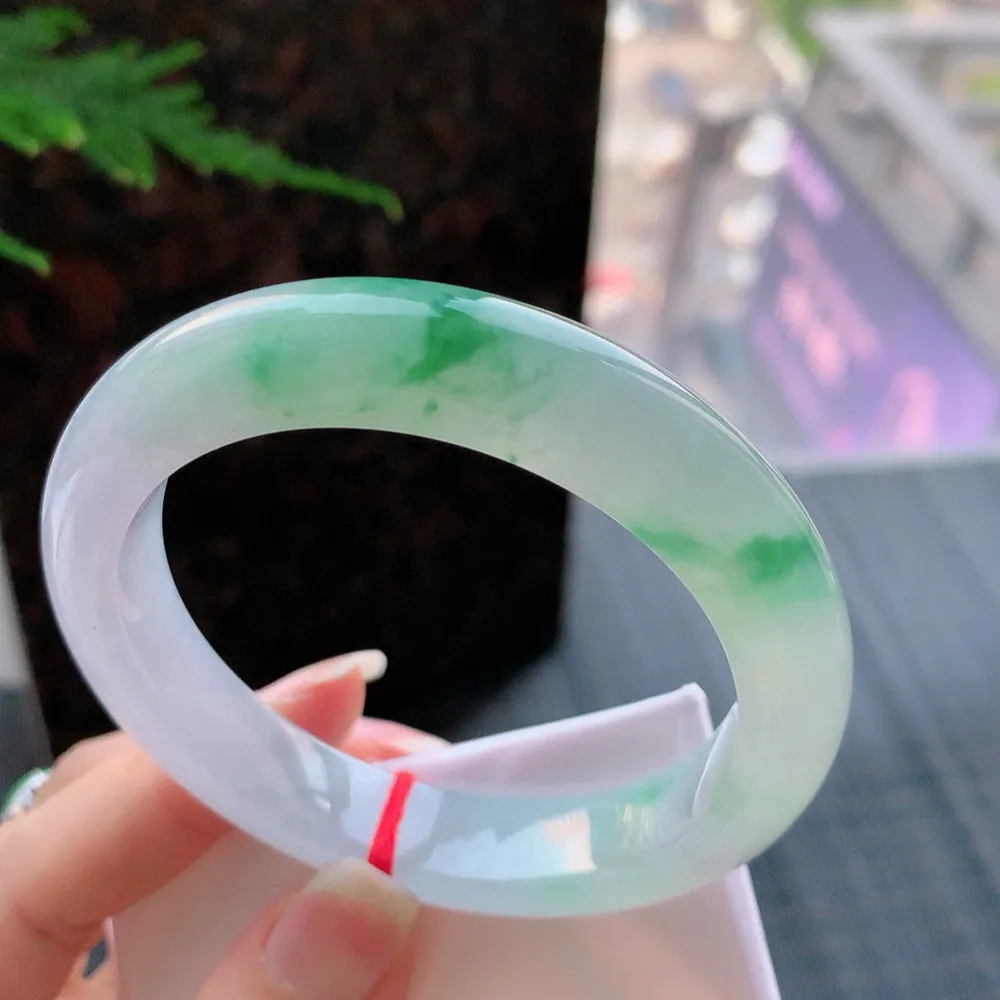 正圈高冰春彩 无瑕 尺寸:56.7/11.7/9.1 种色俱佳