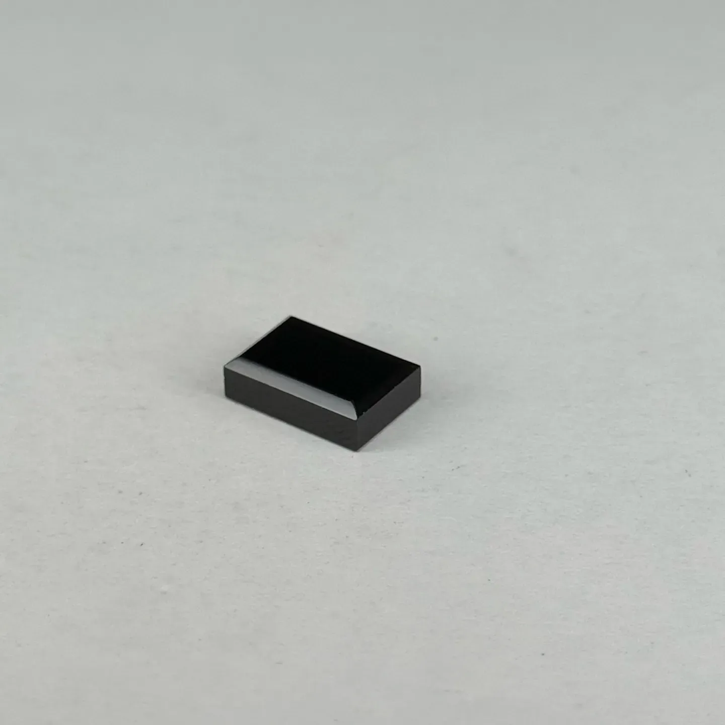 墨翠长方戒面裸石一枚 种好色正 黑度极好 打灯通透 油性十足