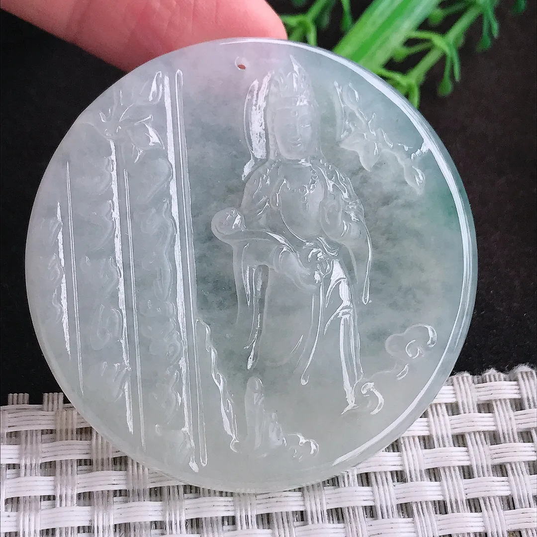 自然光53.5/5老坑冰胶果冻通透赐福观音吊坠翡翠圆牌挂件