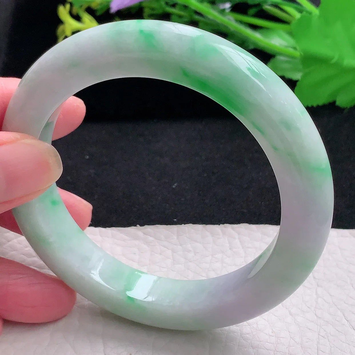 pj自然光58*11.8*10.5平安镯 天然缅甸翡翠a货春带彩厚装宽边珠宝玉手镯