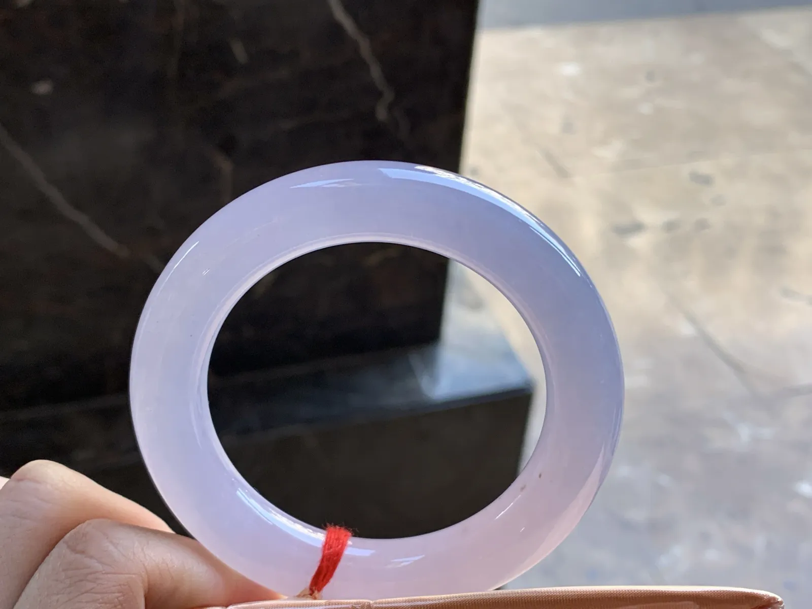 57-12.5

冰紫罗兰圆条手镯^_^冰透