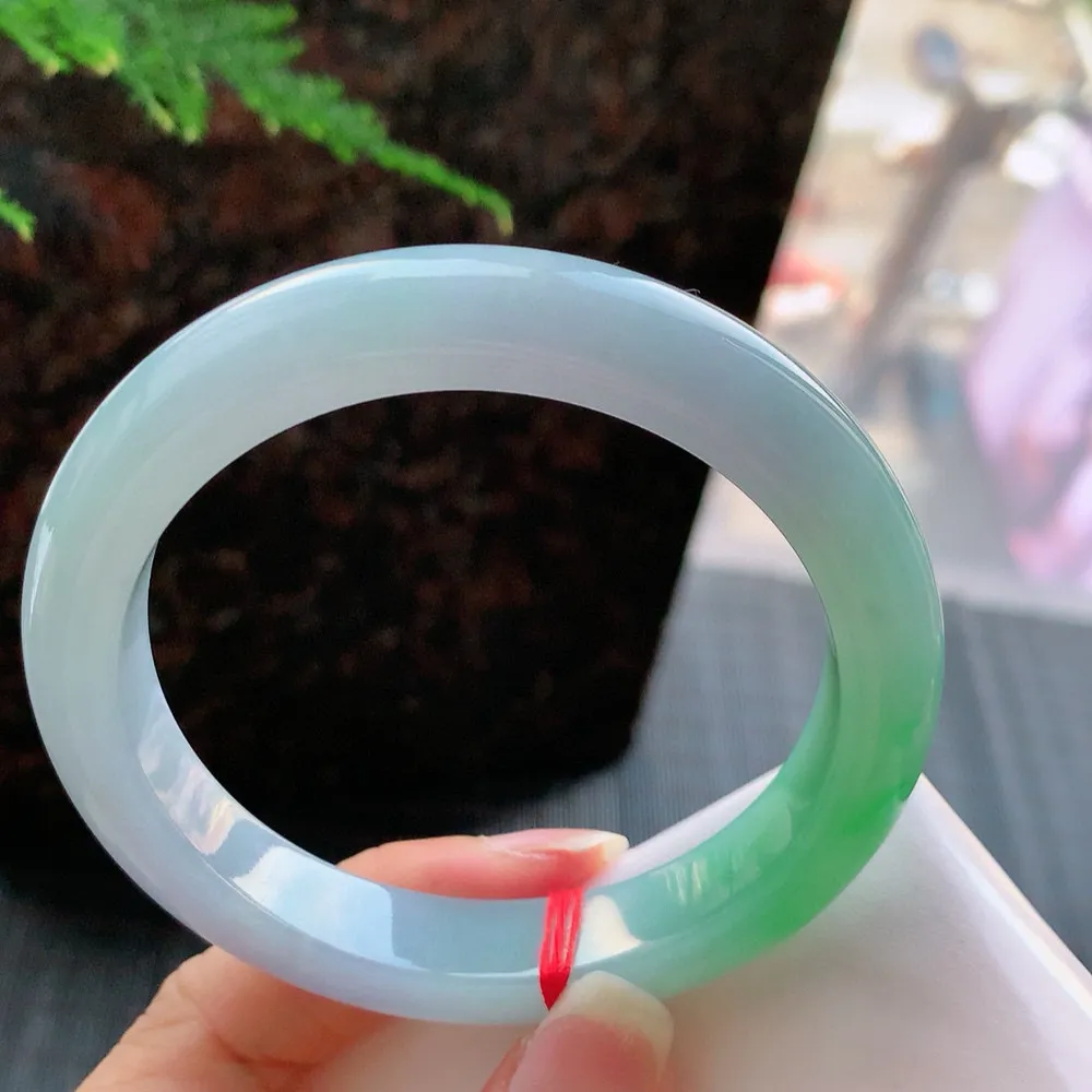 正圈冰春彩 无瑕 尺寸:60.7/11.7/9.3 色好 大圈口🥰🥰