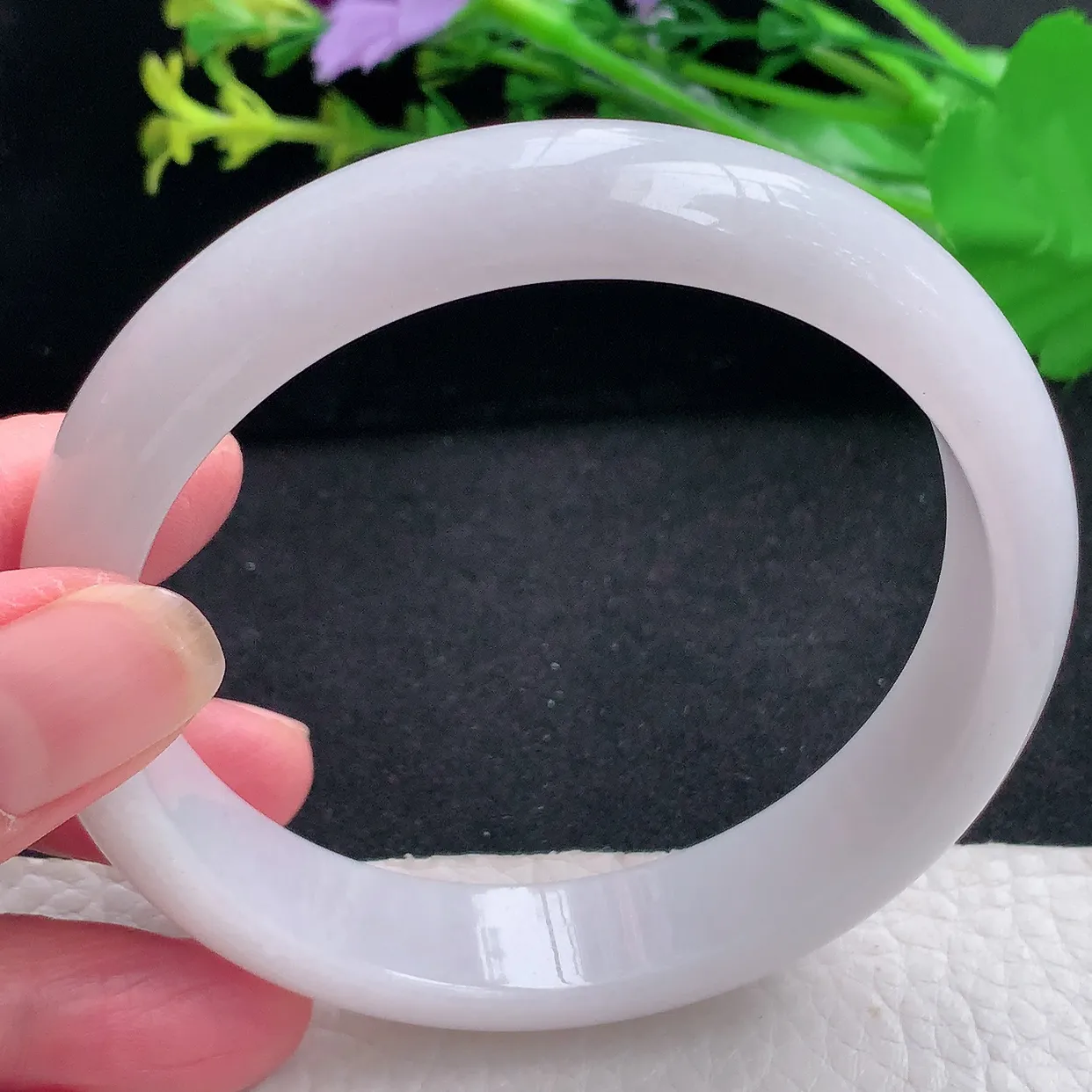 pj大圈口63*14*8平安镯 天然缅甸翡翠a货白月光宽边珠宝玉手镯