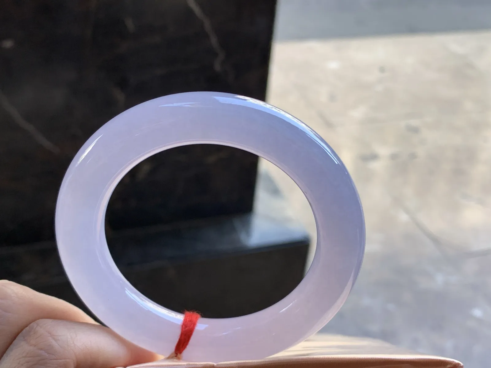 57-12.5

冰紫罗兰圆条手镯^_^冰透