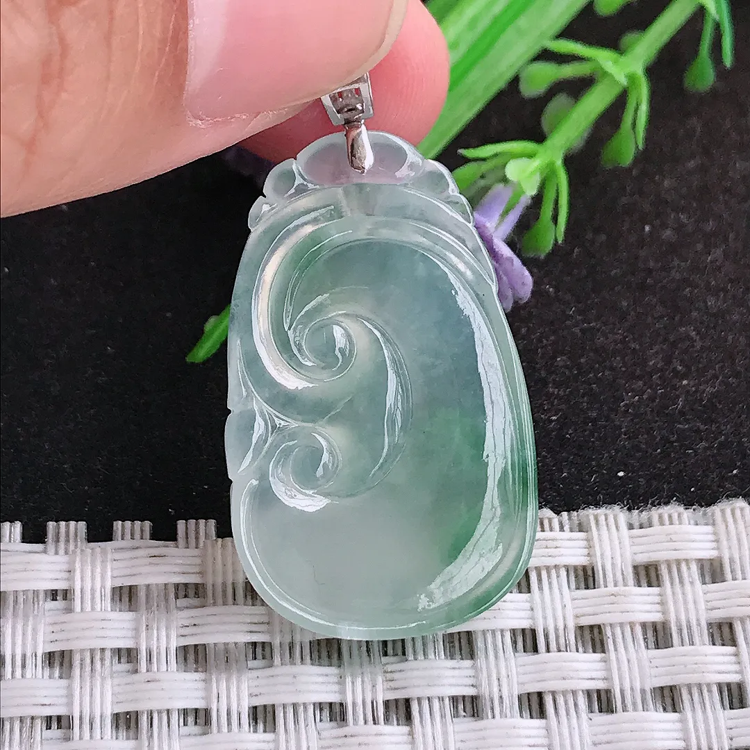 自然光31/19.3/4.6老坑18k金镶嵌冰种飘花如意吊坠翡翠玉坠挂件