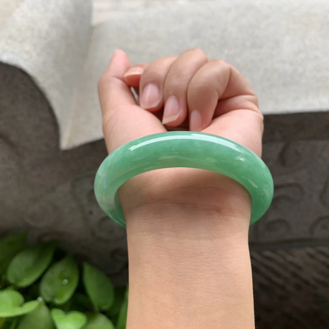 圈口 54.3-13.1-8.8 【满绿正圈手镯】正圈54 55可戴