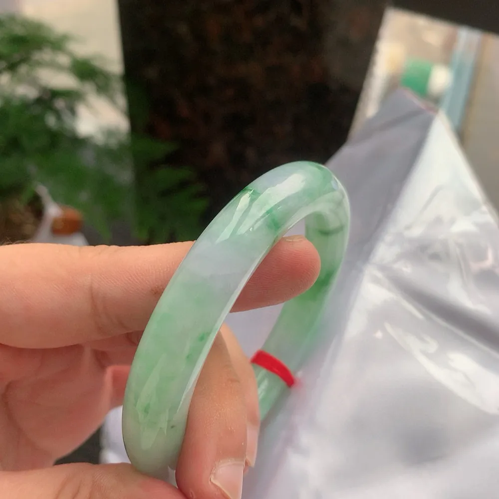 圆条冰飘花淡淡紫 微细线 尺寸:56.1/11.5 花美