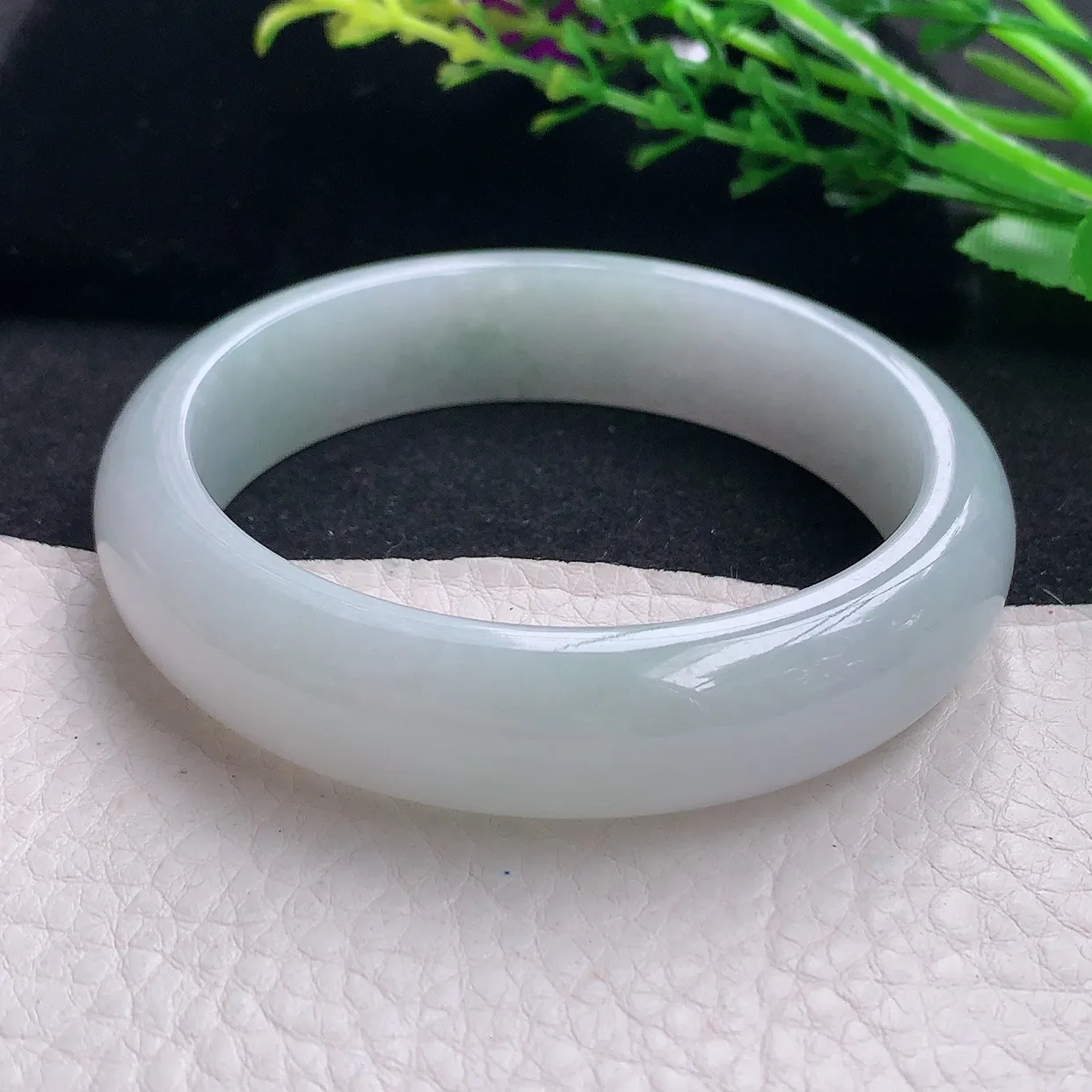 js自然光58*14.3*7.8平安镯 天然缅甸翡翠a货清新宽边珠宝玉手镯 玉手环