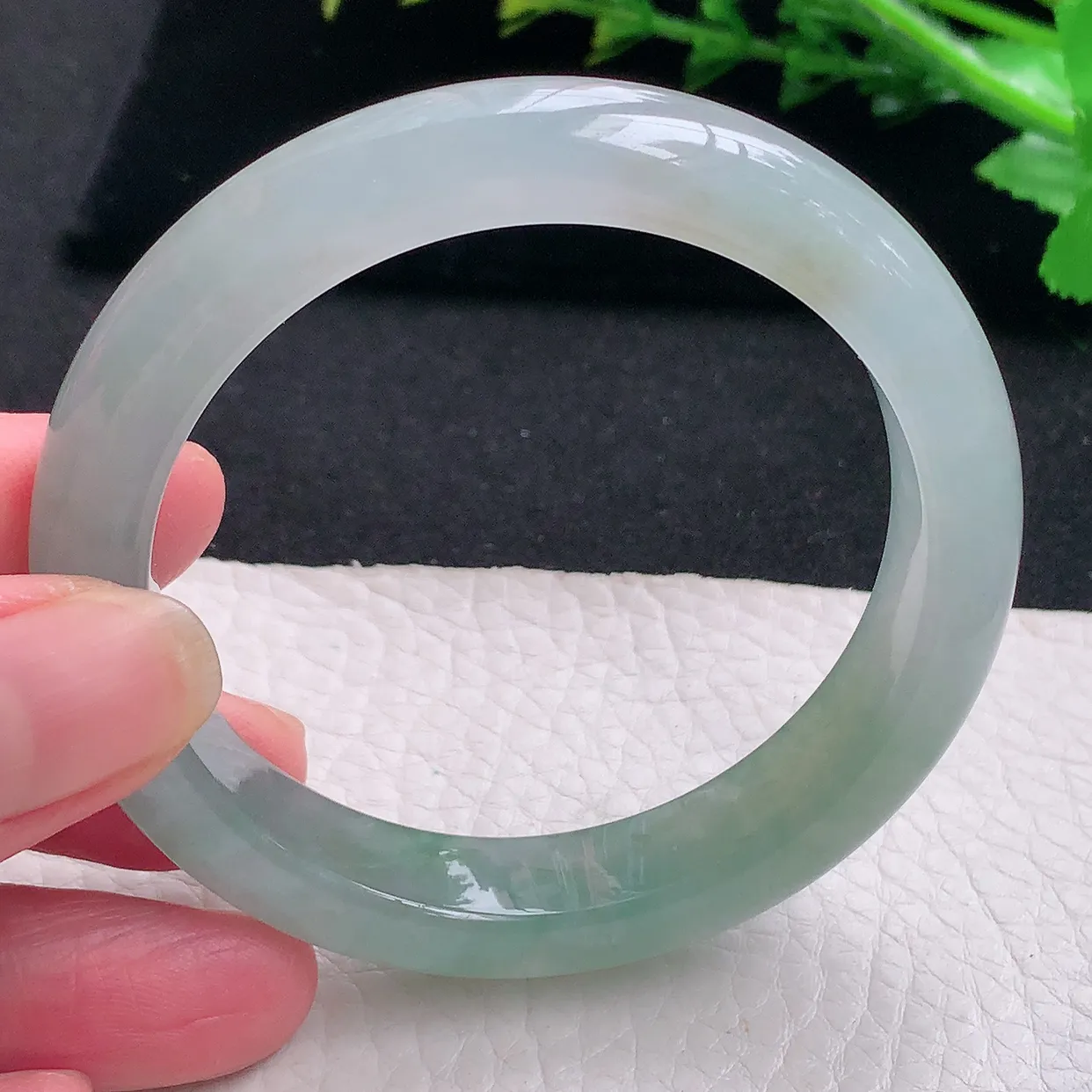 xh自然光54*11.6*8.3平安镯 天然缅甸翡翠a货冰爽宽边珠宝玉手镯