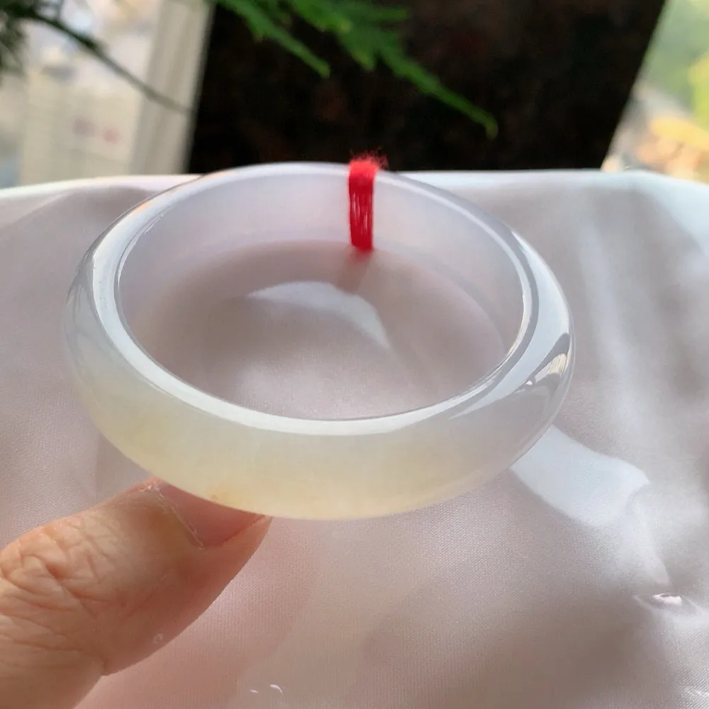 正圈高冰黄翡 无瑕 尺寸:52.7/12.1/7.9 种色俱佳