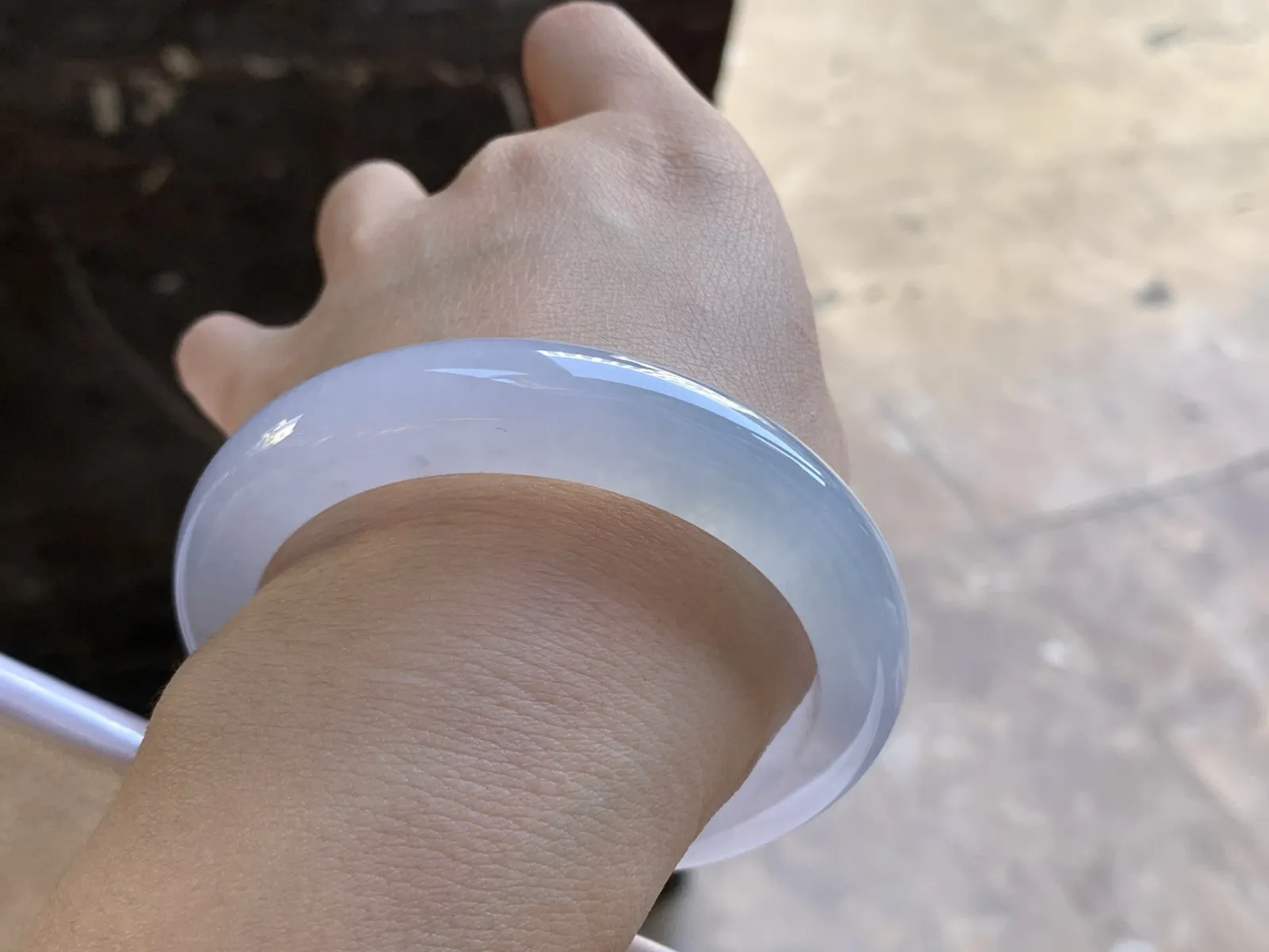 57.5-13-9.2

冰紫手镯^_^荧光十足