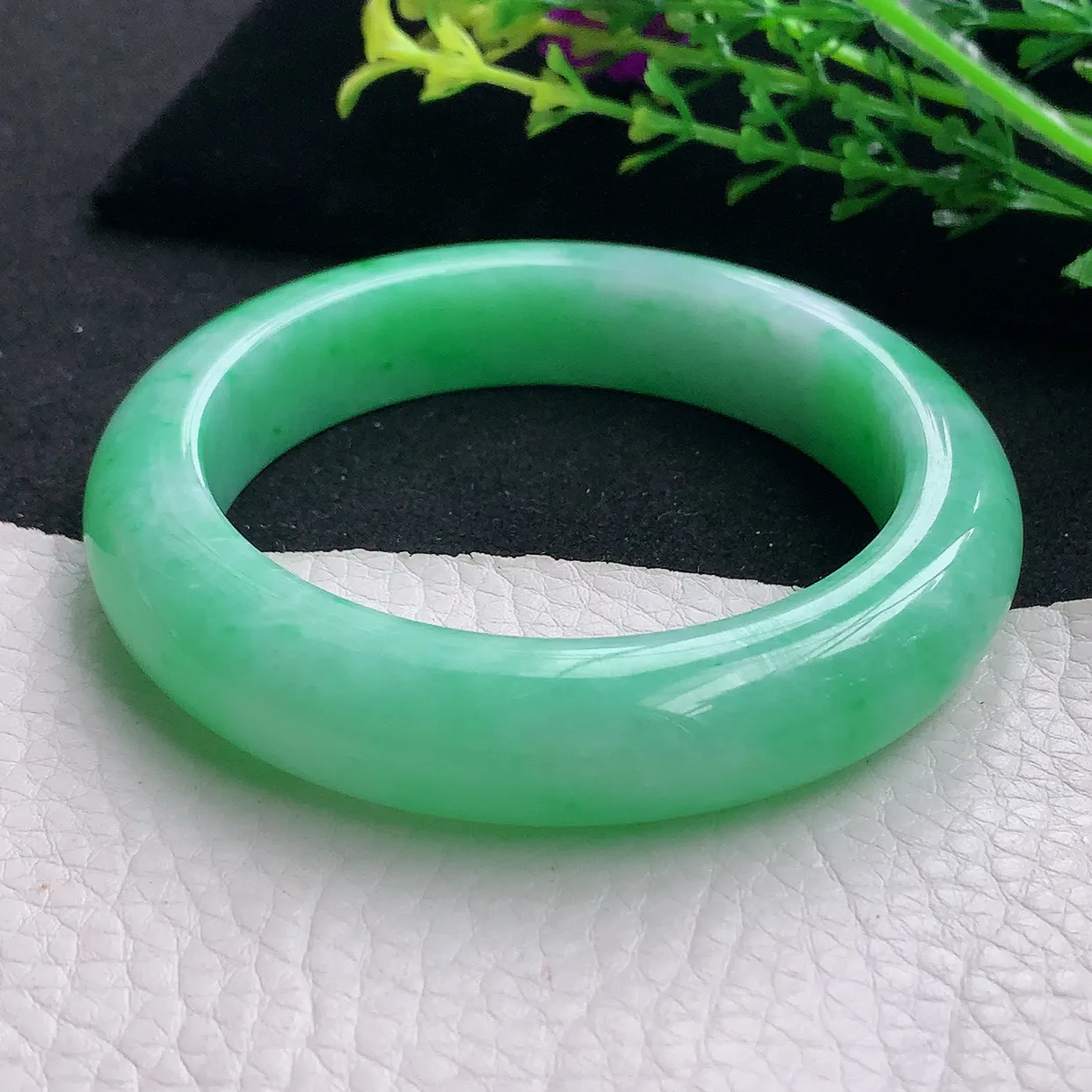 jm自然光57.5*13.5*9.6平安镯 天然缅甸翡翠a货阳绿大气宽边珠宝玉手镯