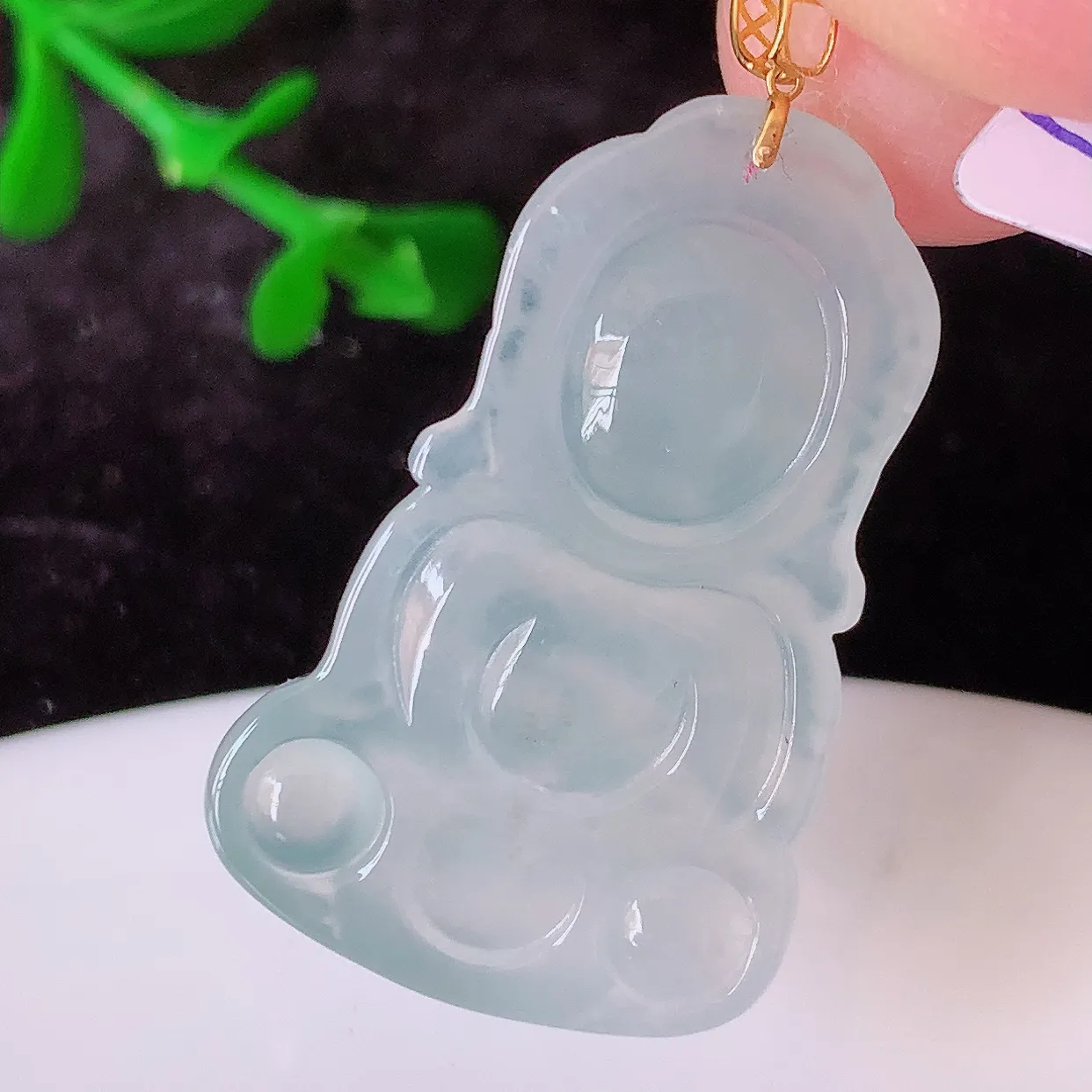 18K金镶嵌冰种翡翠保平安宝宝佛吊坠，玉质莹润，佩戴佳品，#49.26