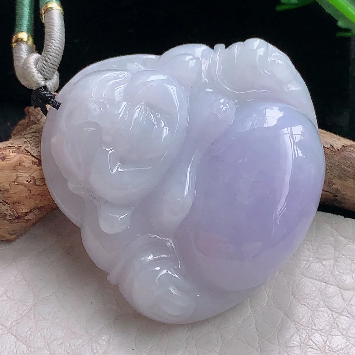 zen39.7*42*12.2自然光天然缅甸翡翠粉紫佛公 开心佛玉吊坠 毛衣坠