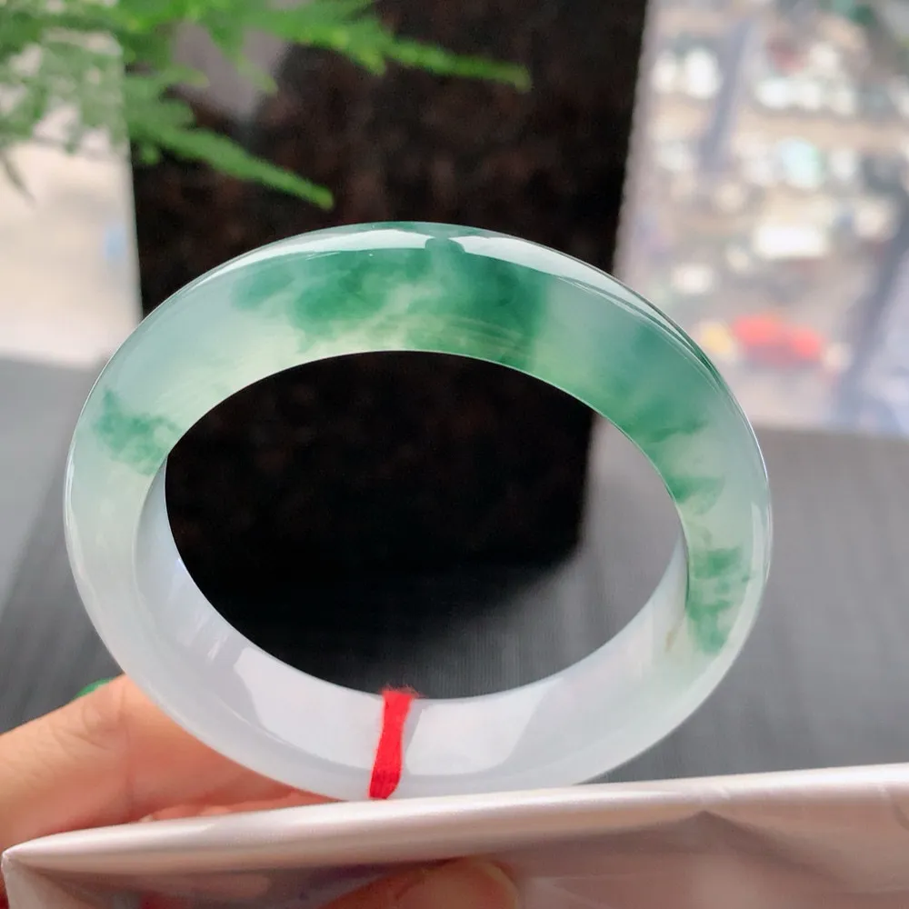 正圈冰玻飘花 无瑕 尺寸:54.1/13.3/8.7花美 种水好