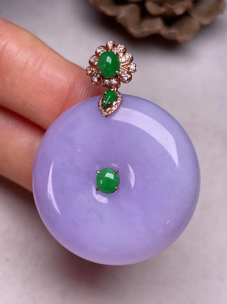 冰糯种紫罗兰平安扣吊坠、真金真钻镶嵌，种水好，玉质细腻 .裸石尺寸  32.0