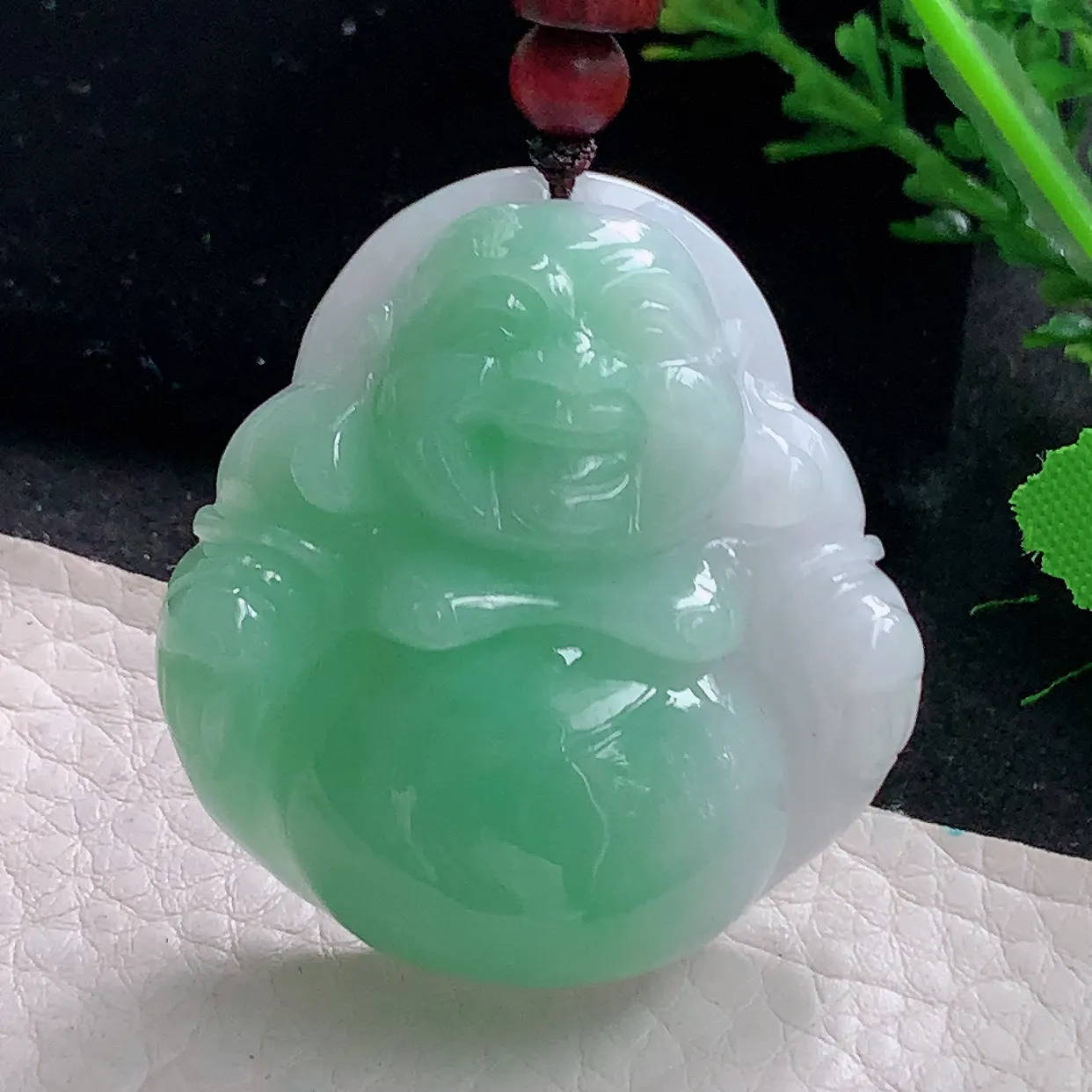 zen42.8*40.8*12.8自然光天然缅甸翡翠甜绿佛公 开心佛玉吊坠 毛衣坠