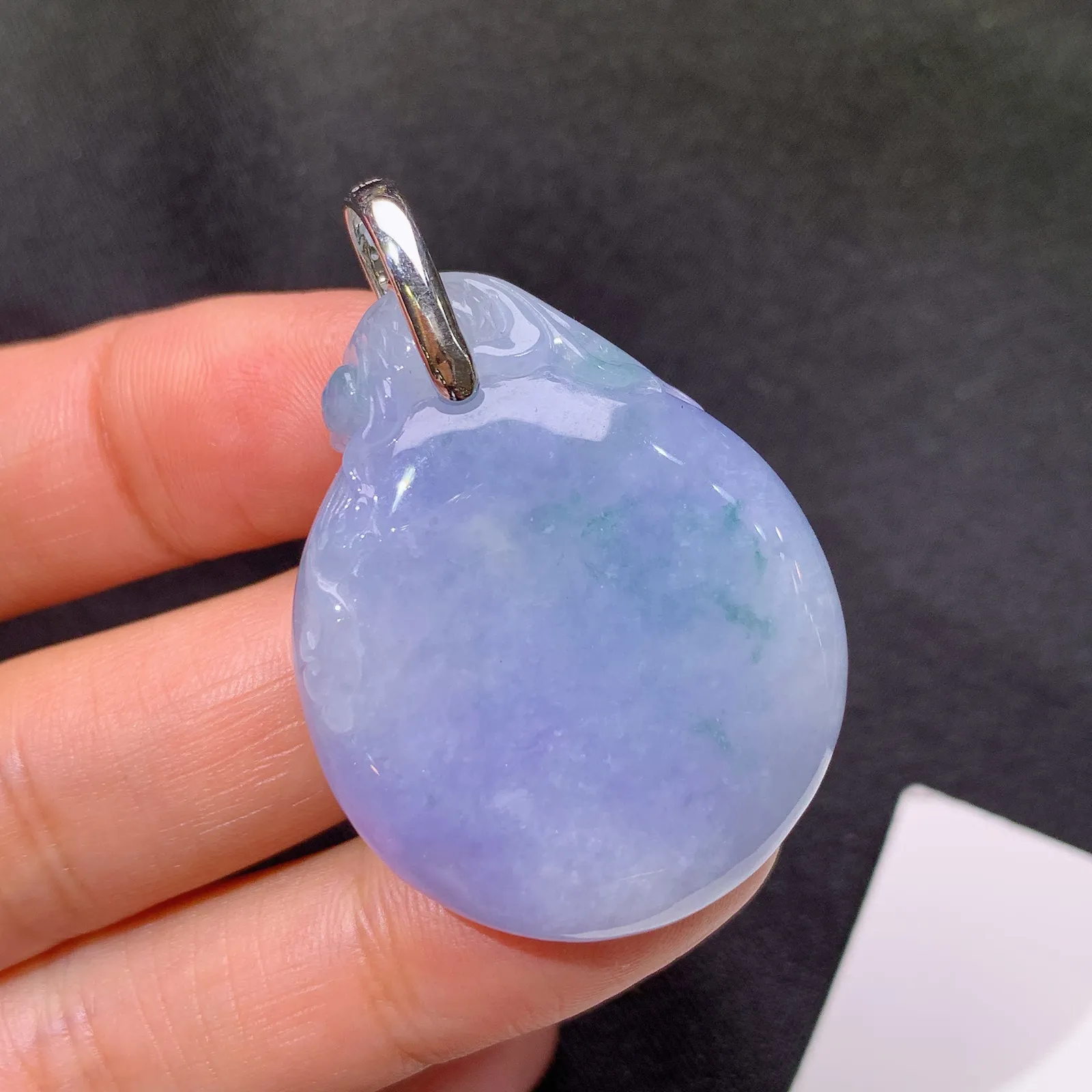 紫罗兰寿桃吊坠，18k金镶嵌，温润细腻，颜色浓郁 xu 尺寸42*29*8.7