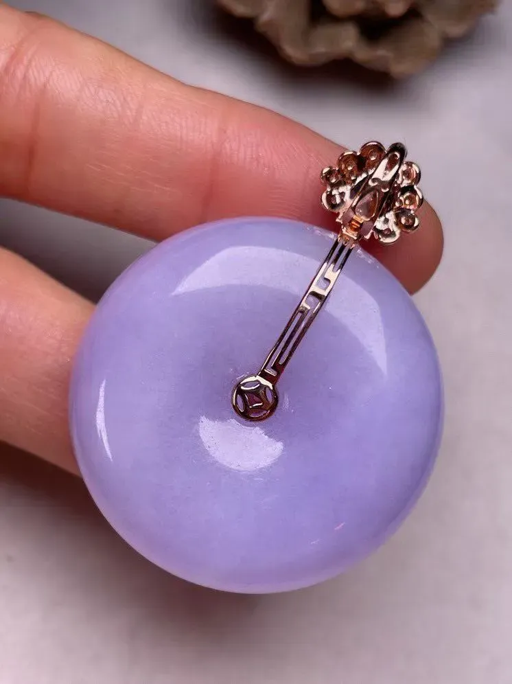 冰糯种紫罗兰平安扣吊坠、真金真钻镶嵌，种水好，玉质细腻 .裸石尺寸  32.0
