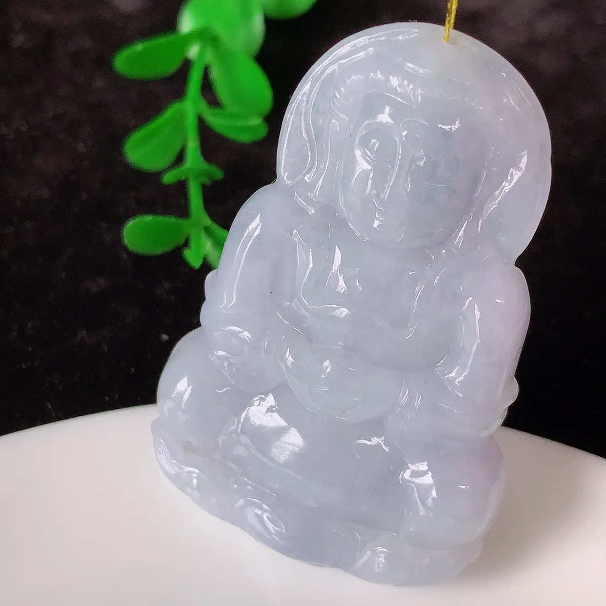 自然光实拍，冰胶紫罗兰翡翠观音吊坠，赐福翡翠观音，冰透，观音庇佑守护 ，送礼或自留佳选！#35.29