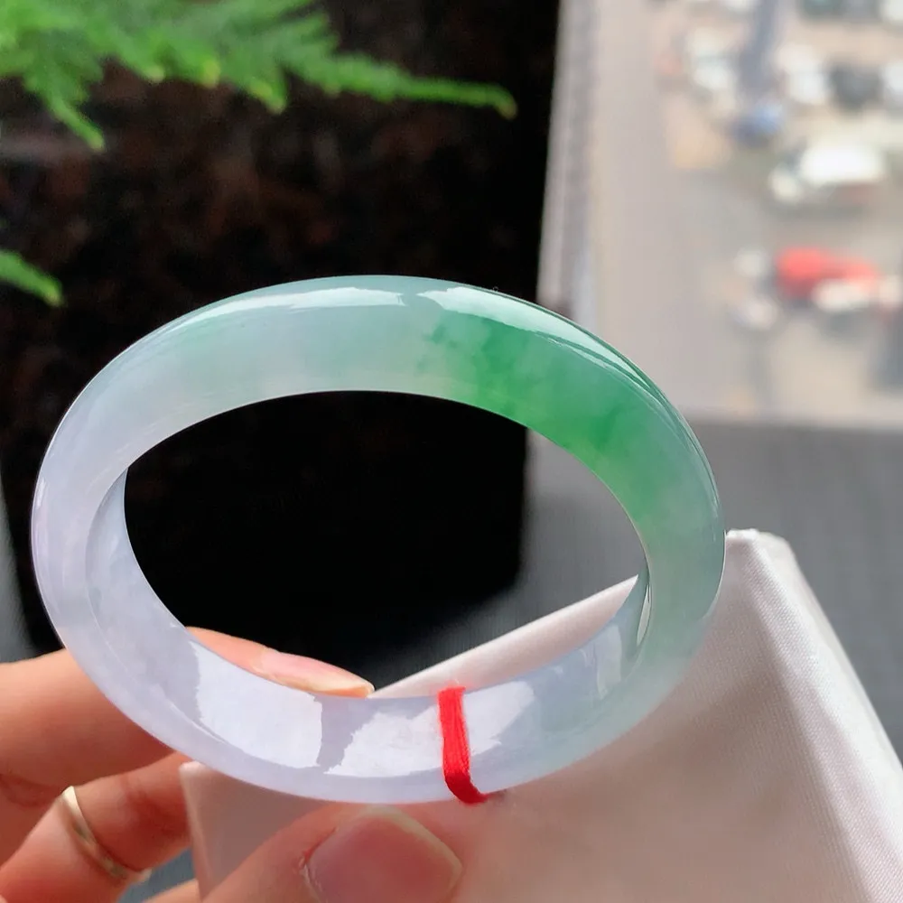 贵妃冰春彩 无瑕 尺寸:50.3/43/11.8/6.6 种色俱佳