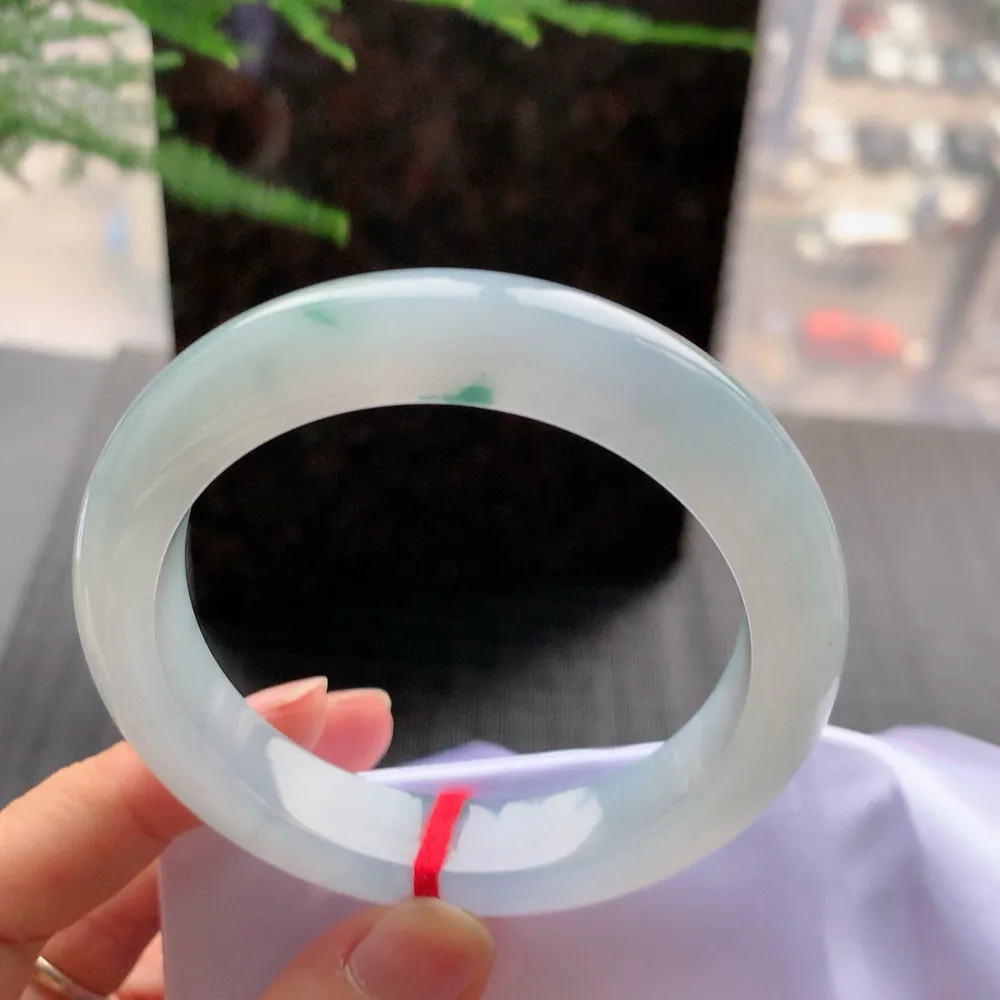 正圈高冰春彩 无瑕 尺寸:56.3/12.7/9.5  种色俱佳