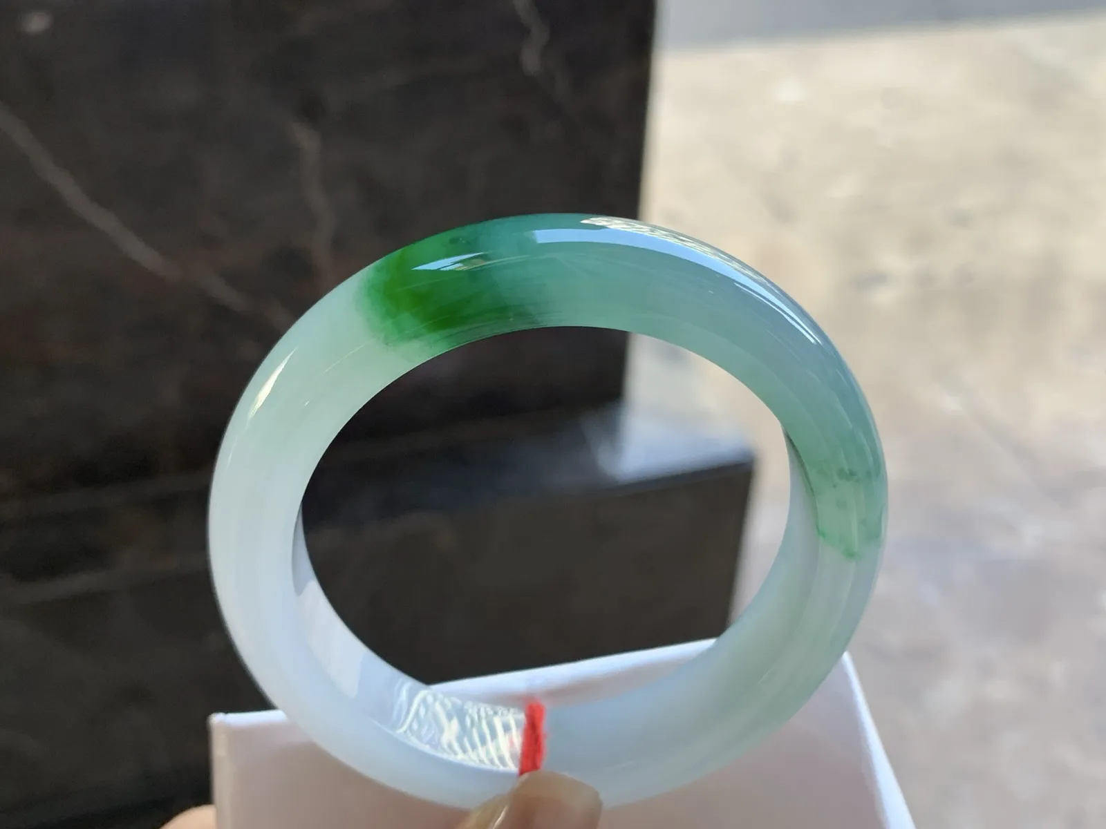 58-13-8.8

冰绿花手镯^_^