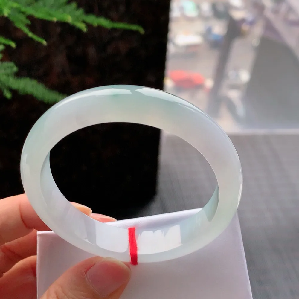 正圈冰紫飘花 无瑕 尺寸:55.2/12.6/7.5 花美 种水好