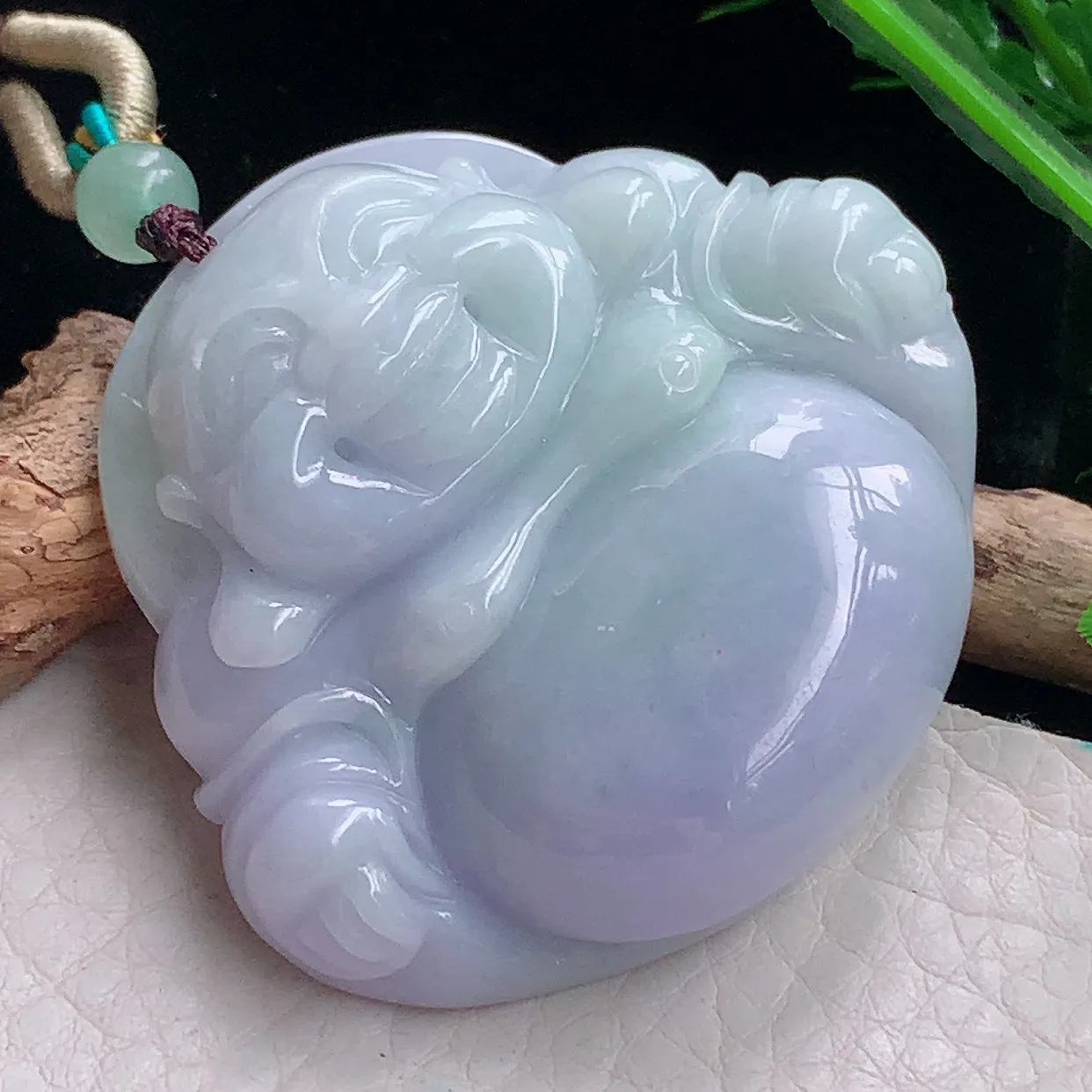 zen46*54*12.5自然光天然缅甸翡翠春带彩大佛公 开心佛玉吊坠 毛衣坠