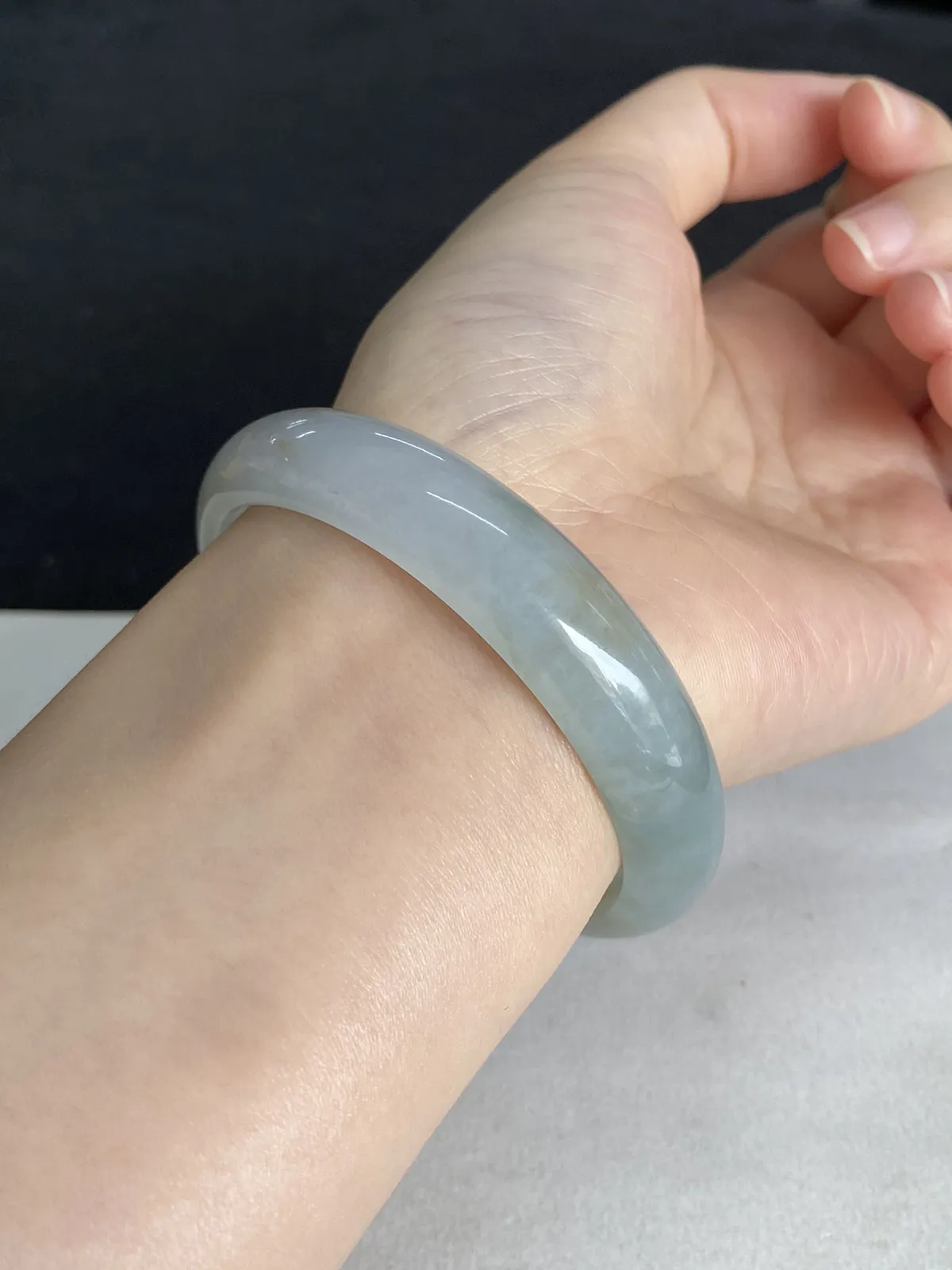 正圈55.7圈口，翡翠手镯