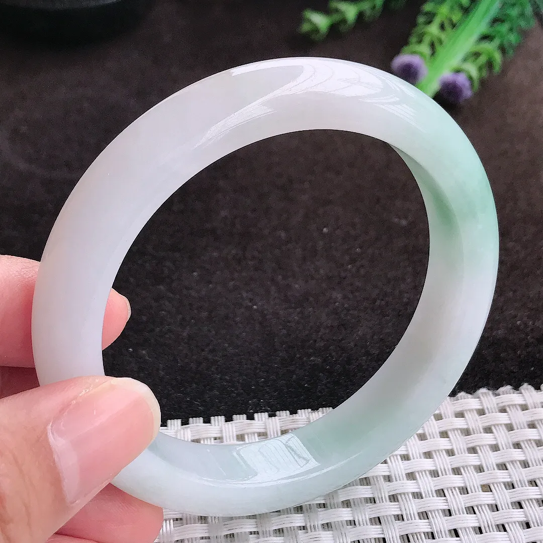 自然光59.5/12.4/8.9老坑秀气冰润飘花手镯宽边翡翠玉镯手环