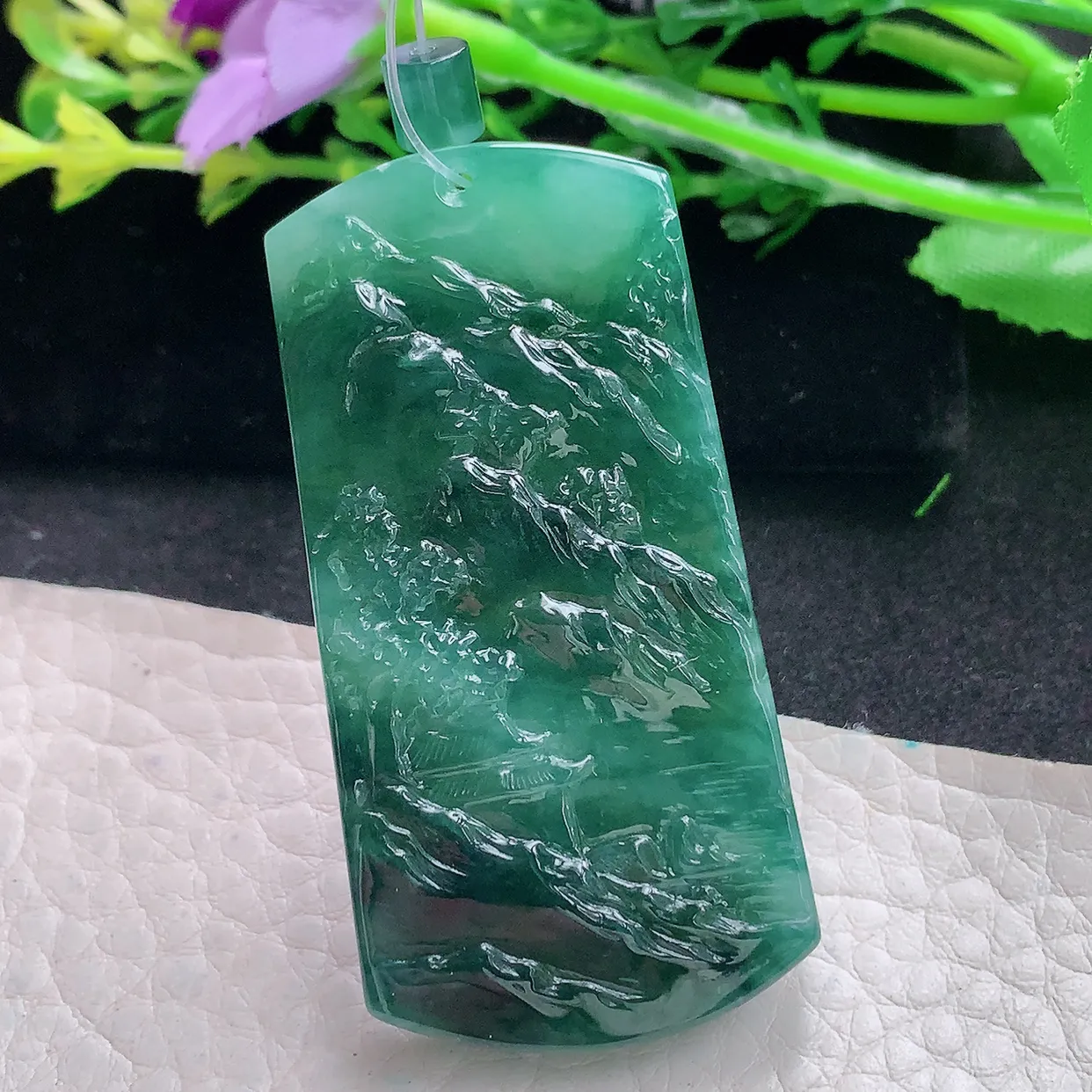 yl自然光54.8*28*6.5天然缅甸翡翠冰蓝大好河山 山水玉吊坠