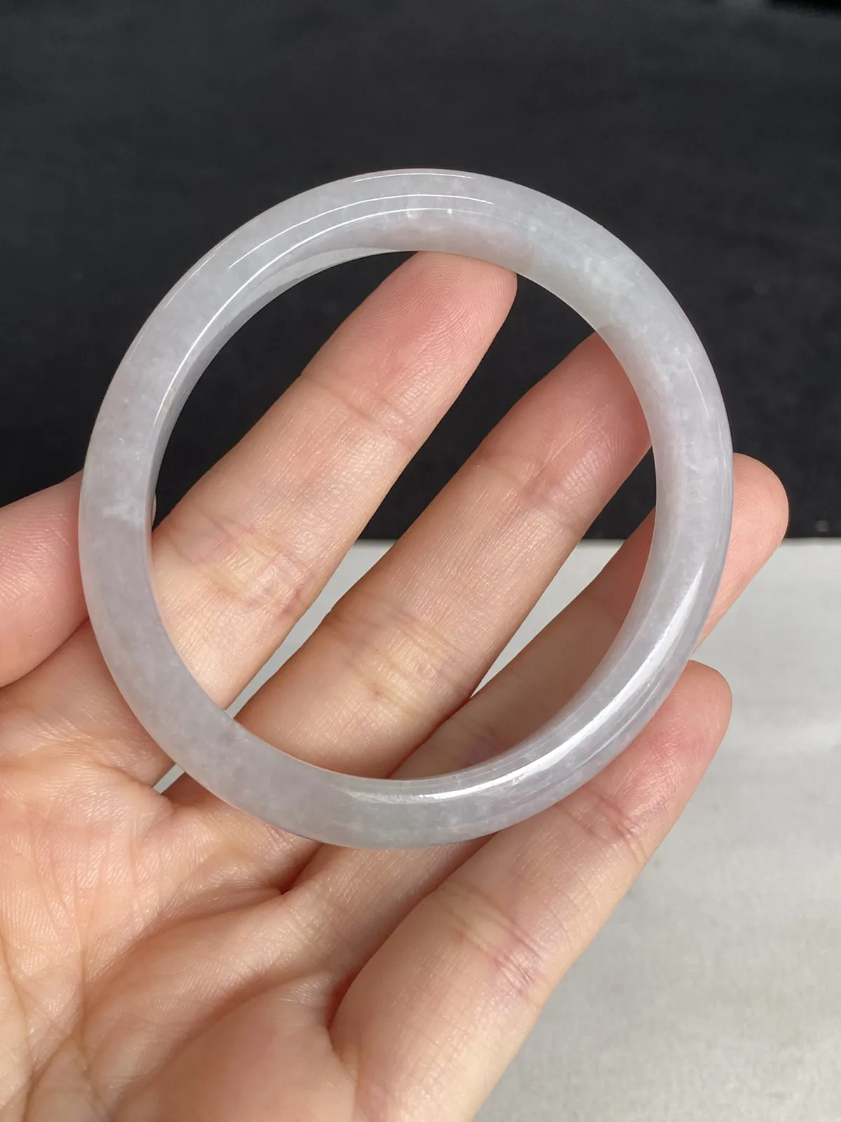 贵妃镯52圈口，翡翠手镯