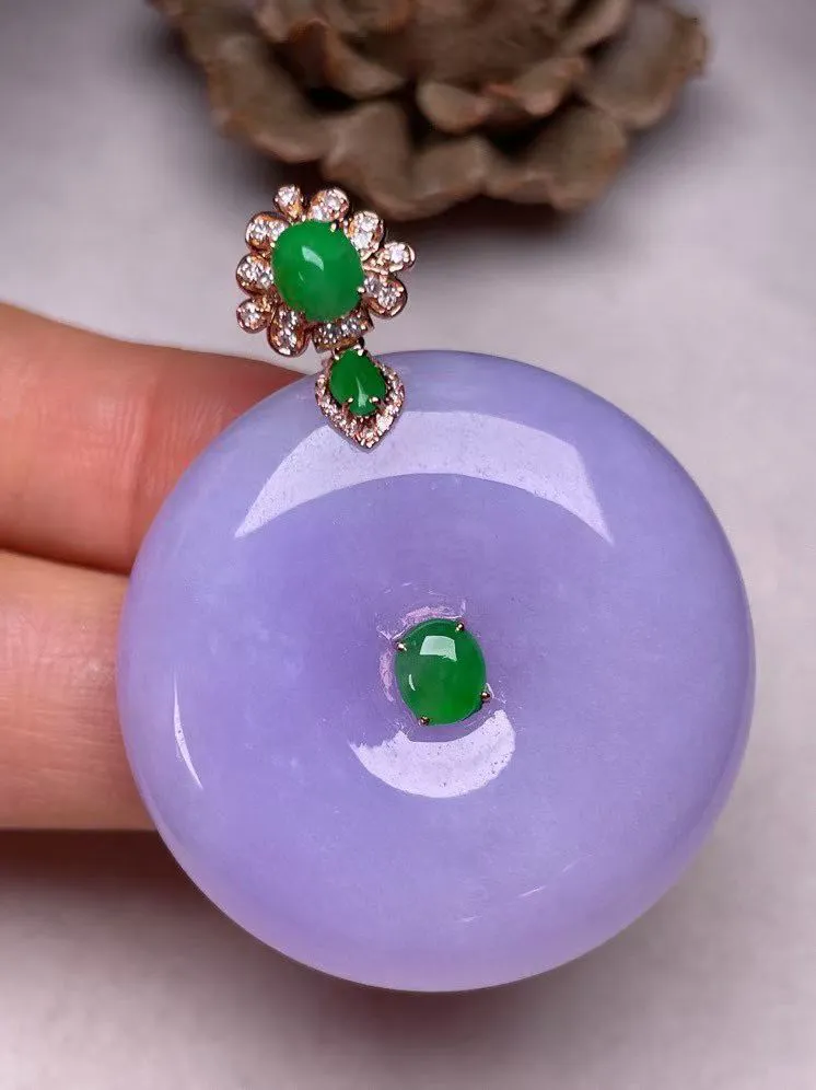 冰糯种紫罗兰平安扣吊坠、真金真钻镶嵌，种水好，玉质细腻 .裸石尺寸 34.8